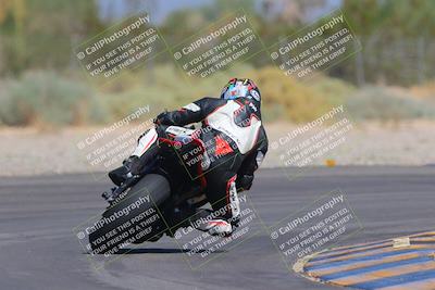 media/Sep-25-2023-Moto Forza (Mon) [[81ffa65e0a]]/B-C Group/Session 4 (Turn 2 Backside)/
